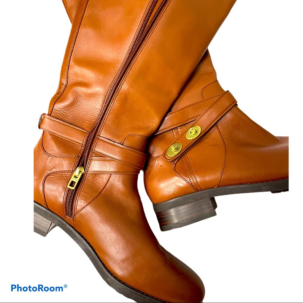 Coach Essex Riding Boot in Saddle Brown. Size 9.5